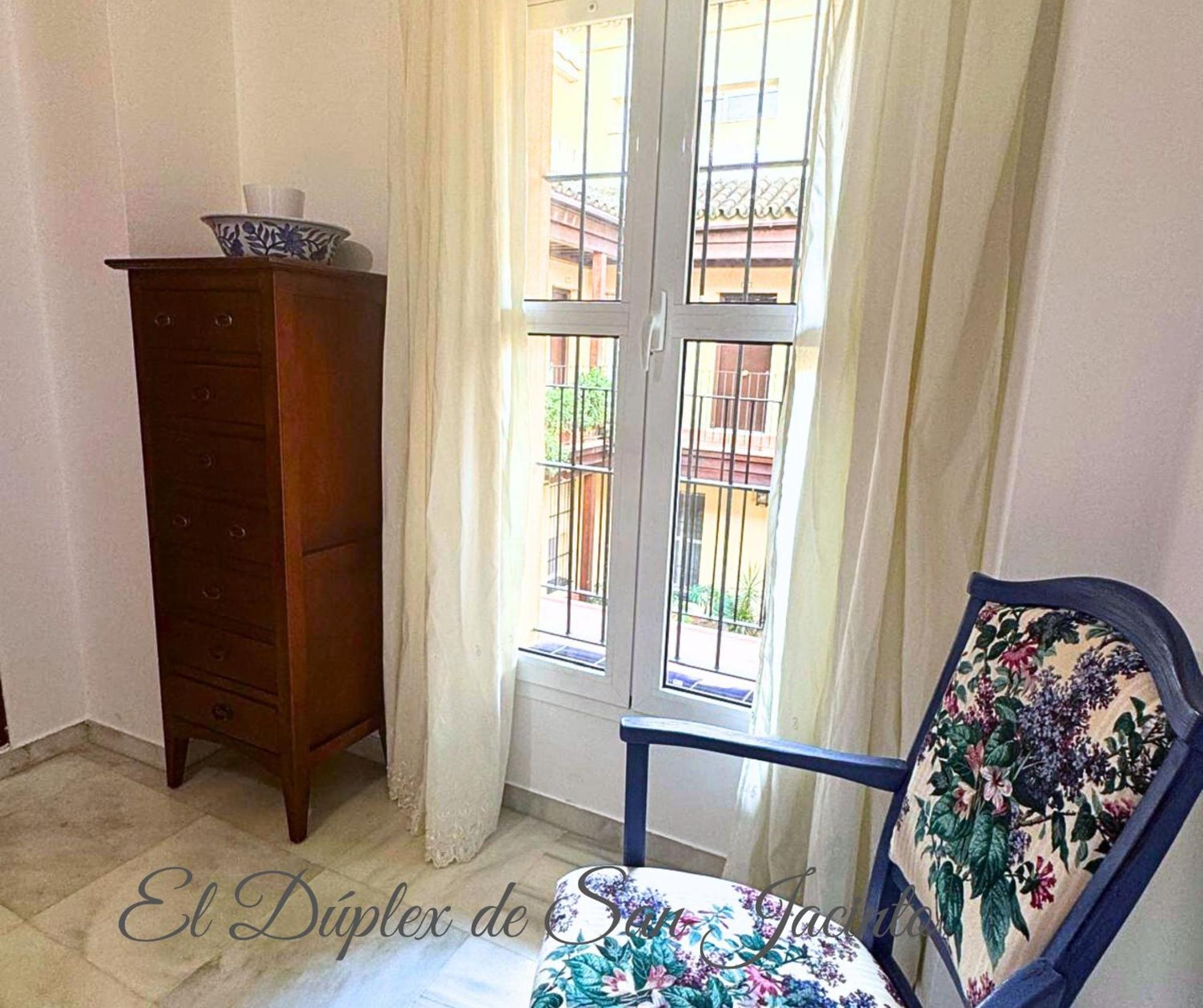 El Duplex De San Jacinto Apartment Sevilla Exterior foto